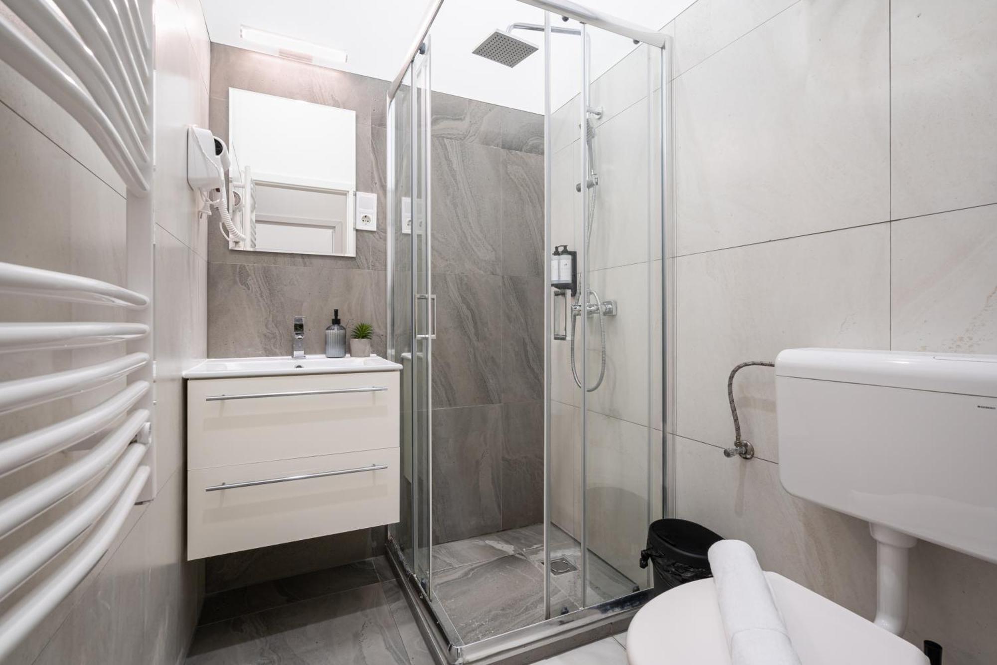 Kl31 - Urban Escape - Prime Location - Klauzal Square By Bqa Apartment Budapesta Exterior foto