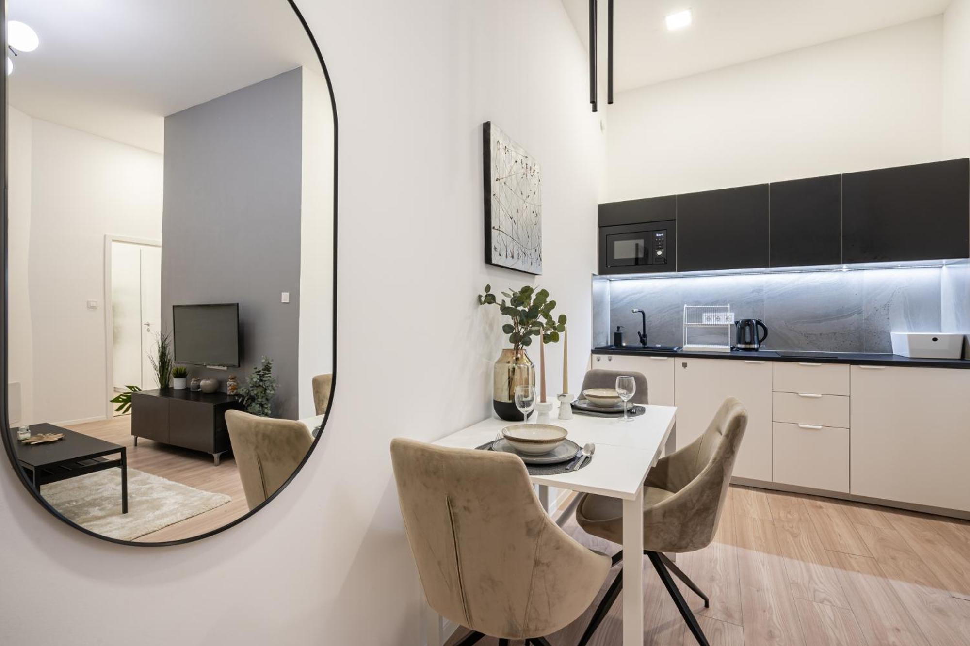Kl31 - Urban Escape - Prime Location - Klauzal Square By Bqa Apartment Budapesta Exterior foto